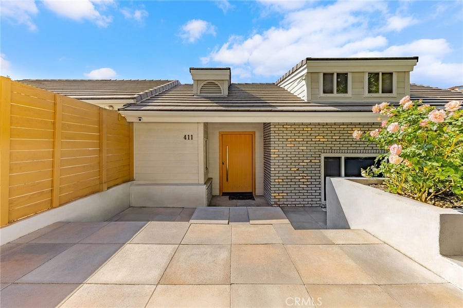 Property photo for 411 Woodcliffe, Pasadena, CA