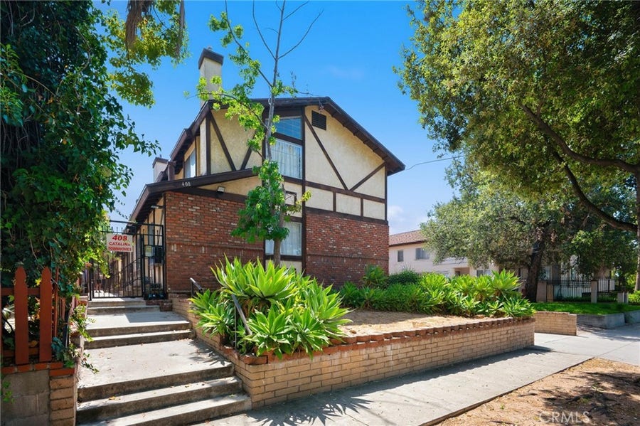 Property photo for 408 N Catalina Avenue, #8, Pasadena, CA