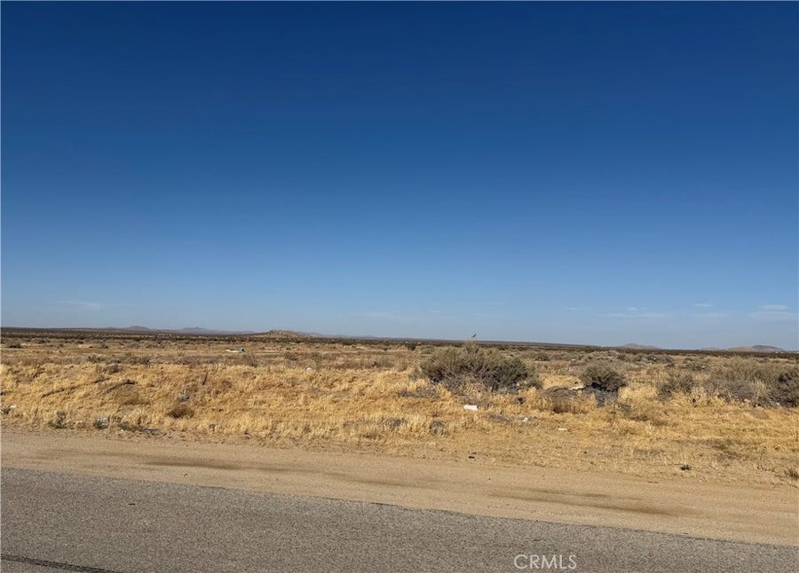 Property photo for 182 Avenue N6, Palmdale, CA