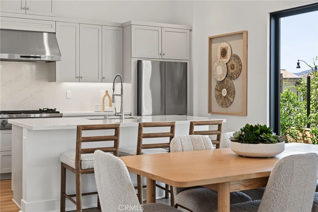 22061 Manarola Way, Walnut, CA 91789 22061 Manarola Way, Walnut, CA 91789