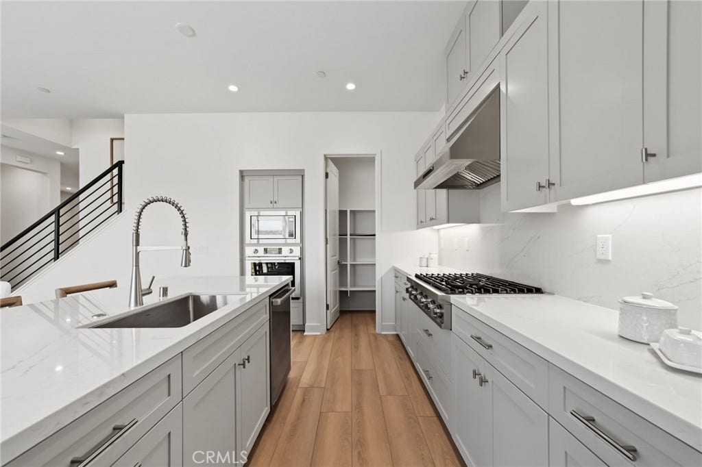 22061 Manarola Way, Walnut, CA 91789 22061 Manarola Way, Walnut, CA 91789