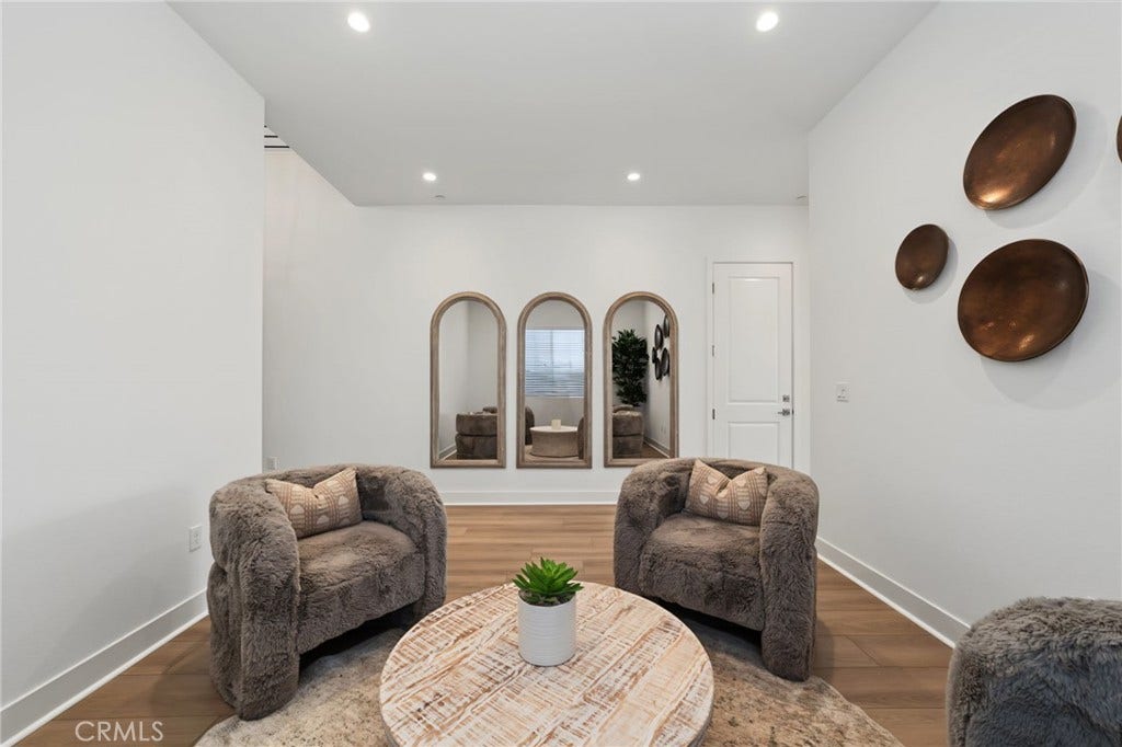 22061 Manarola Way, Walnut, CA 91789 22061 Manarola Way, Walnut, CA 91789