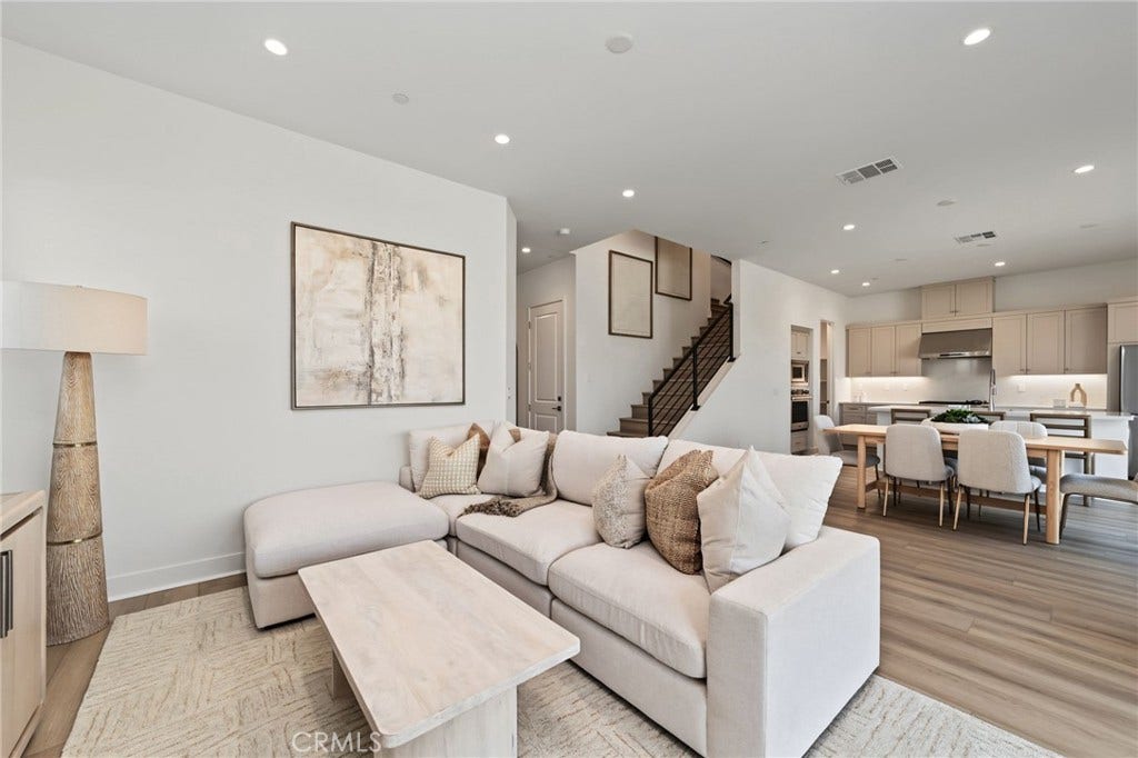 22061 Manarola Way, Walnut, CA 91789 22061 Manarola Way, Walnut, CA 91789