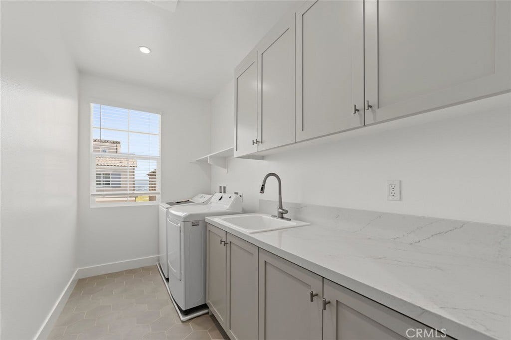 22061 Manarola Way, Walnut, CA 91789 22061 Manarola Way, Walnut, CA 91789