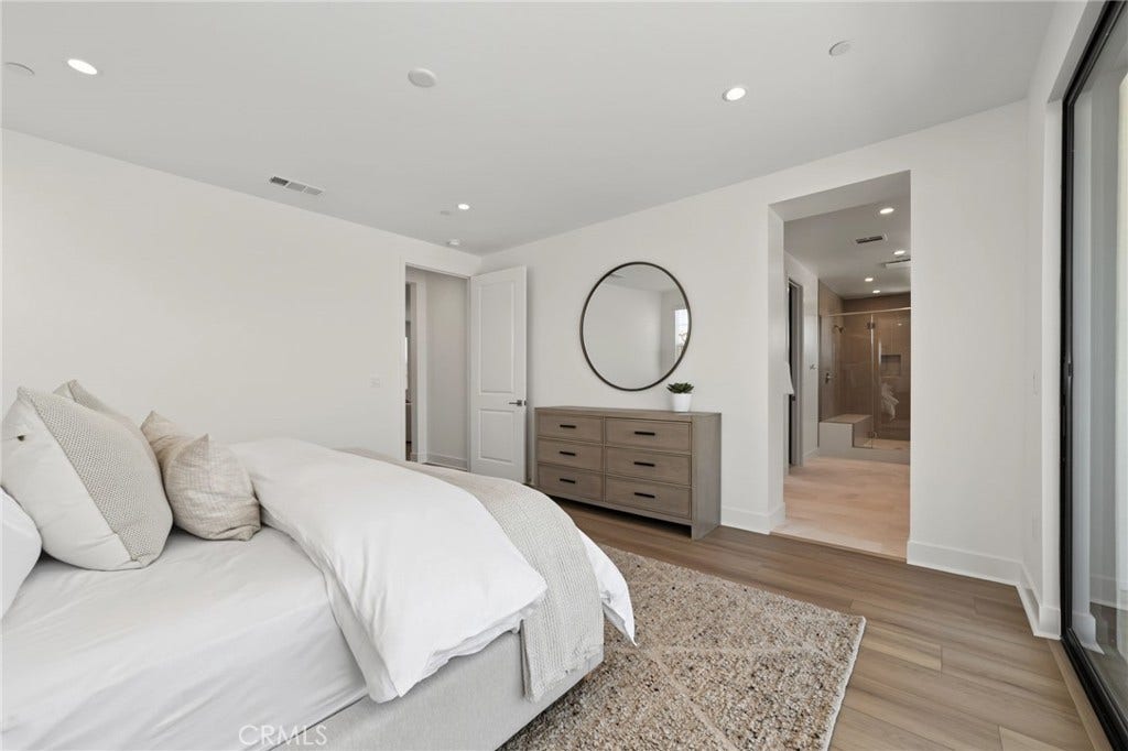 22061 Manarola Way, Walnut, CA 91789 22061 Manarola Way, Walnut, CA 91789