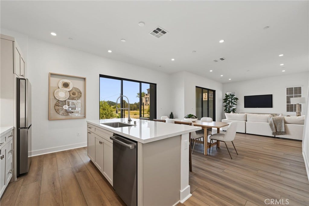 22061 Manarola Way, Walnut, CA 91789 22061 Manarola Way, Walnut, CA 91789