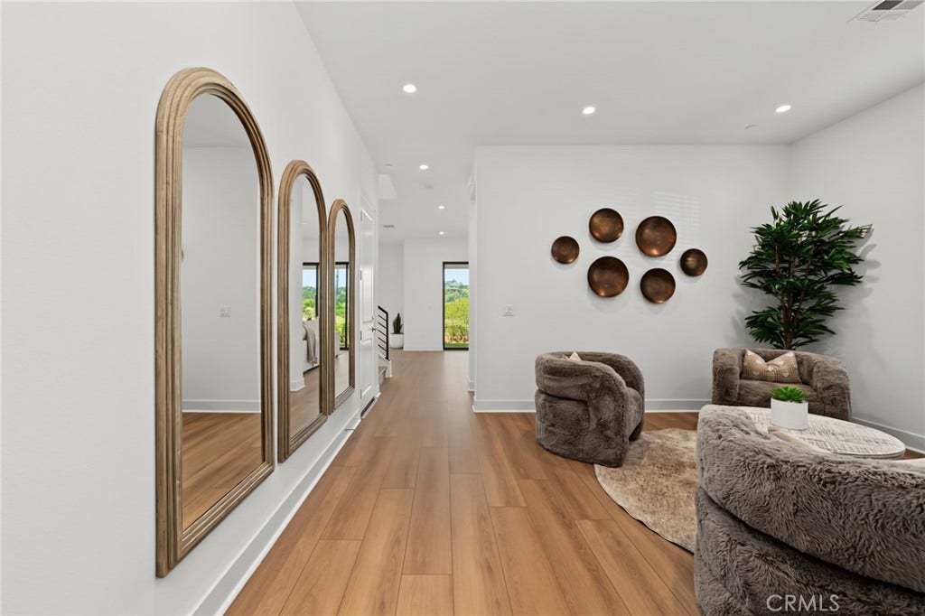22061 Manarola Way, Walnut, CA 91789 22061 Manarola Way, Walnut, CA 91789
