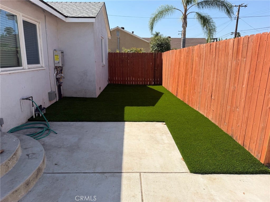 929 E Barbara, West Covina, CA 91790 929 E Barbara, West Covina, CA 91790