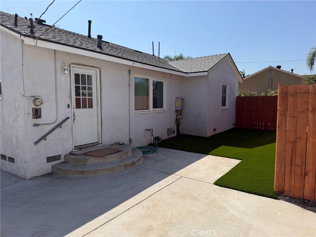 929 E Barbara, West Covina, CA 91790 929 E Barbara, West Covina, CA 91790