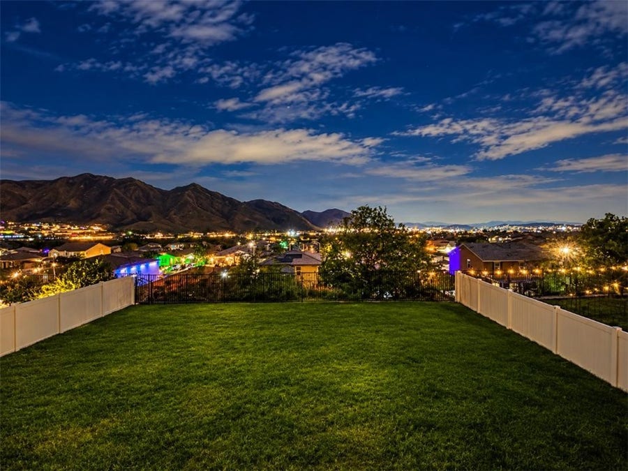 Property photo for 20765 Barn Road, Riverside, CA