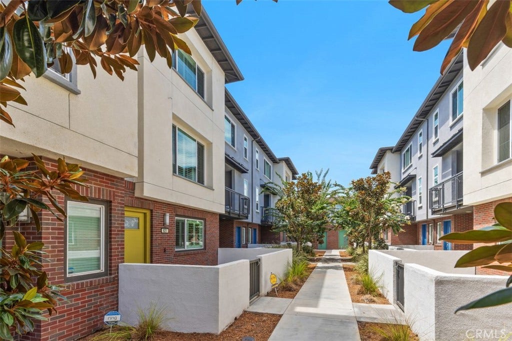 821 Hudson, West Covina, CA 91790 821 Hudson, West Covina, CA 91790