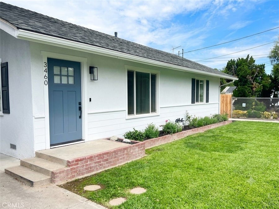 Property photo for 3460 Washington, Riverside, CA