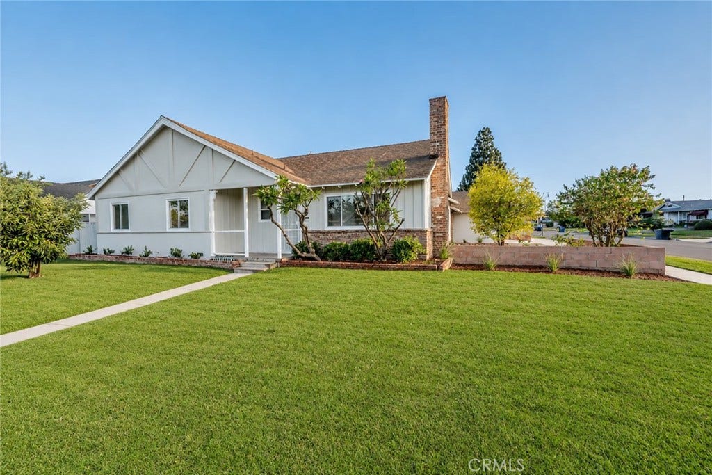565 E Benbow Street, Covina, CA 91722 565 E Benbow Street, Covina, CA 91722