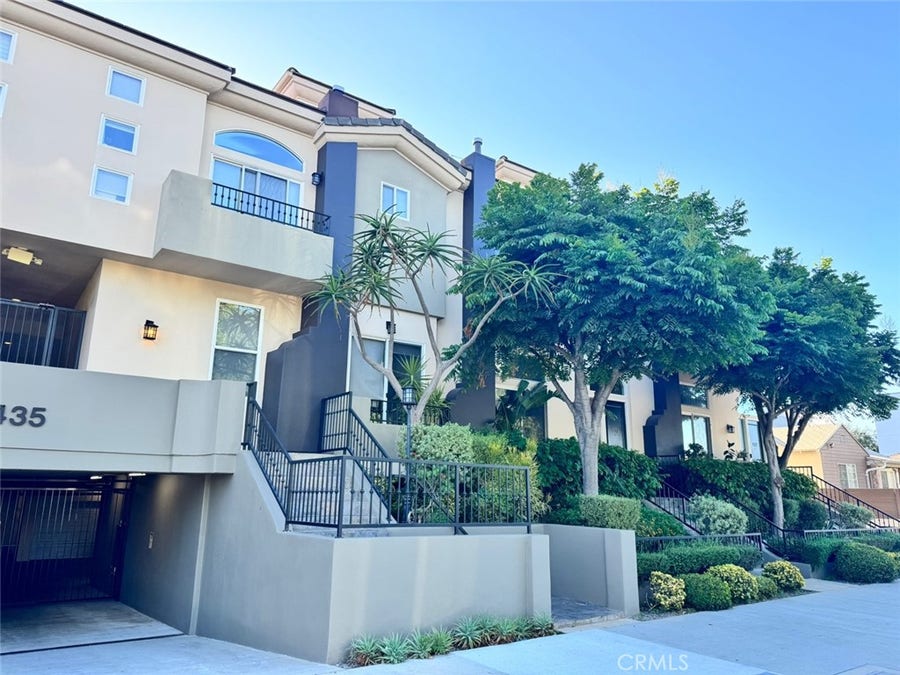 Property photo for 4435 Colfax Ave, #102, Studio City, CA