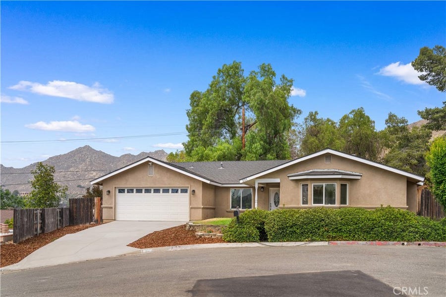 Property photo for 291 Hillandale Court, Riverside, CA