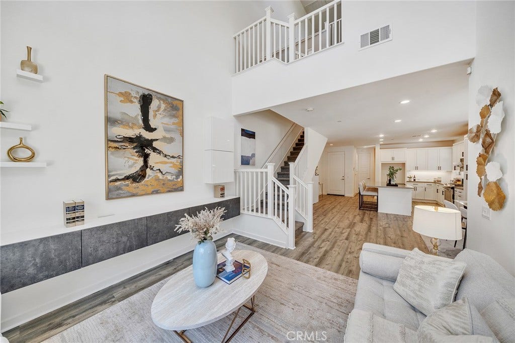182 Finch, Lake Forest, CA 92630 182 Finch, Lake Forest, CA 92630