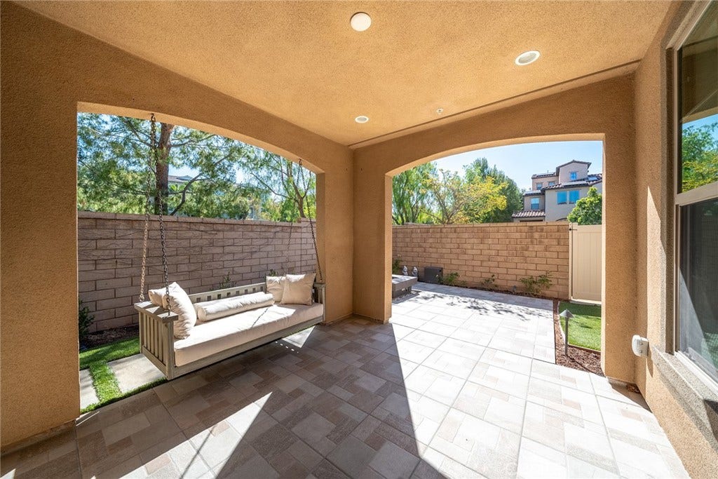 182 Finch, Lake Forest, CA 92630 182 Finch, Lake Forest, CA 92630