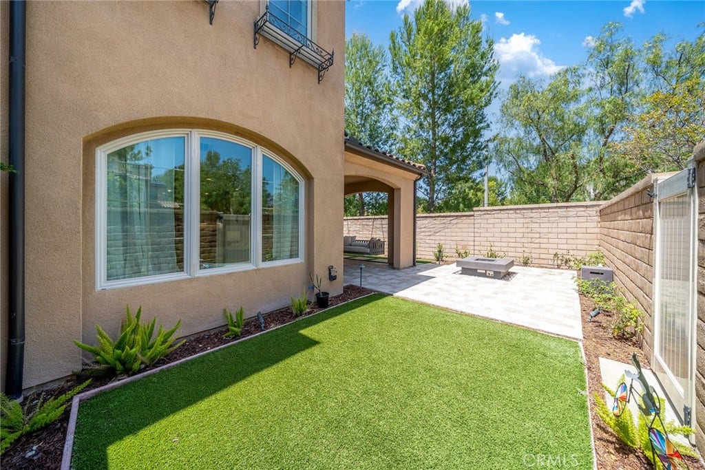 182 Finch, Lake Forest, CA 92630 182 Finch, Lake Forest, CA 92630