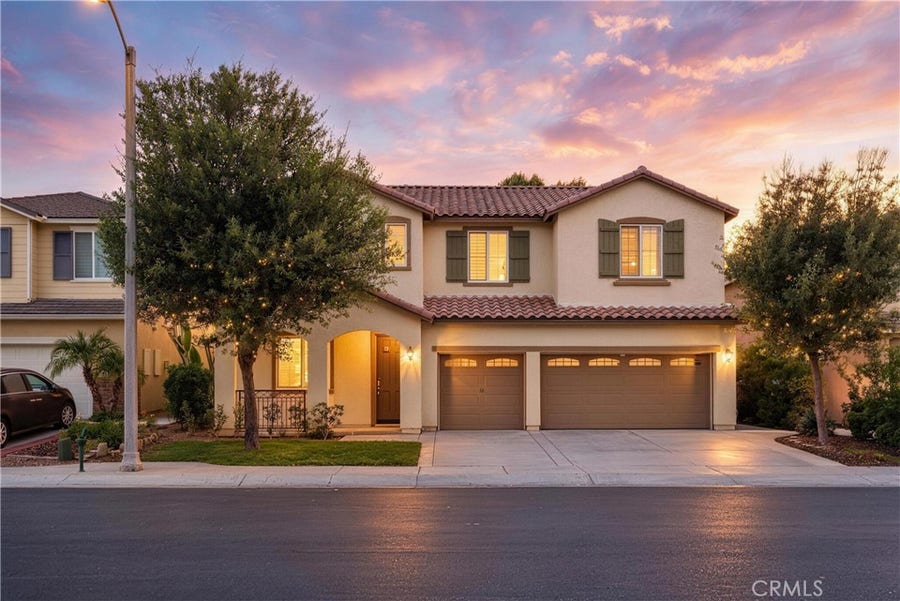 Property photo for 3116 Calle La Paz, Riverside, CA
