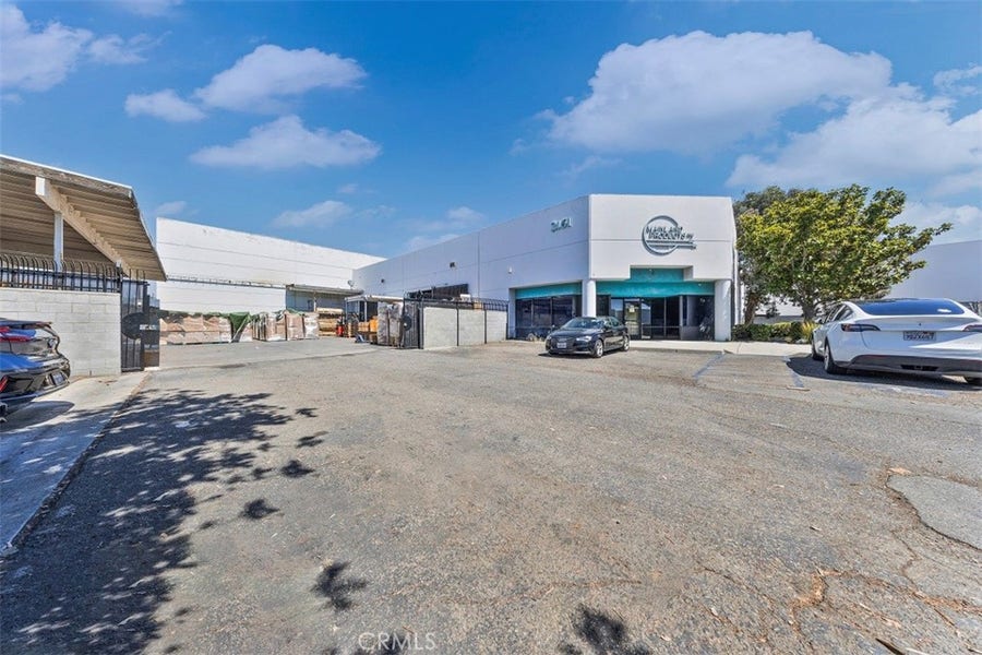 Property photo for 2161 Maple Privado, Ontario, CA