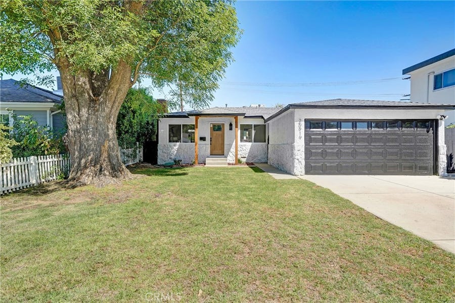 Property photo for 20919 Costanso Street, Woodland Hills, CA