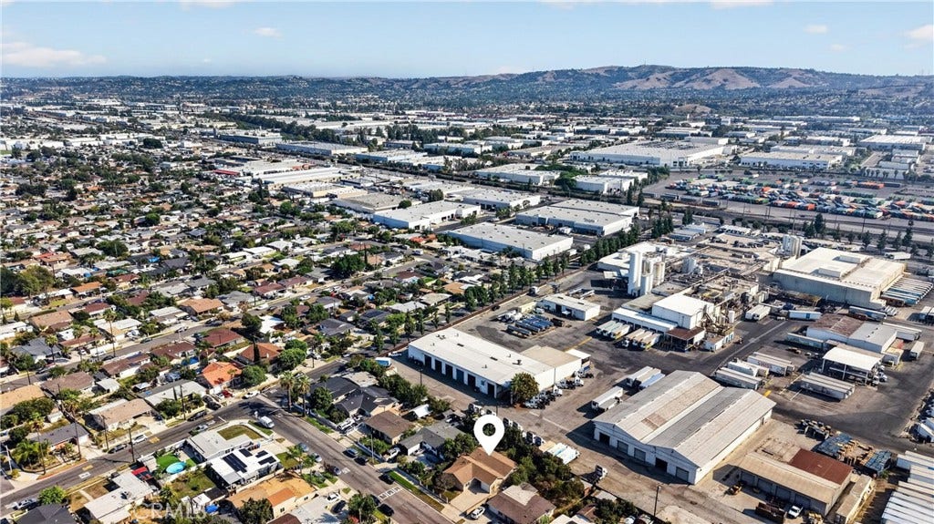 17636 Salais, La Puente, CA 91744 17636 Salais, La Puente, CA 91744