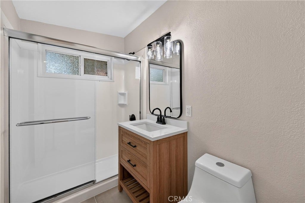 17636 Salais, La Puente, CA 91744 17636 Salais, La Puente, CA 91744