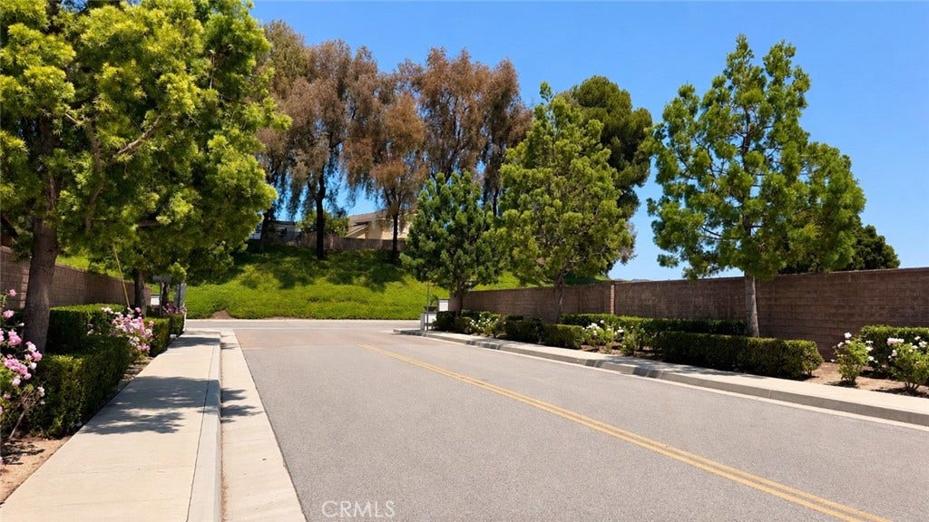 130 Greenleaf Drive, Walnut, CA 91789 130 Greenleaf Drive, Walnut, CA 91789