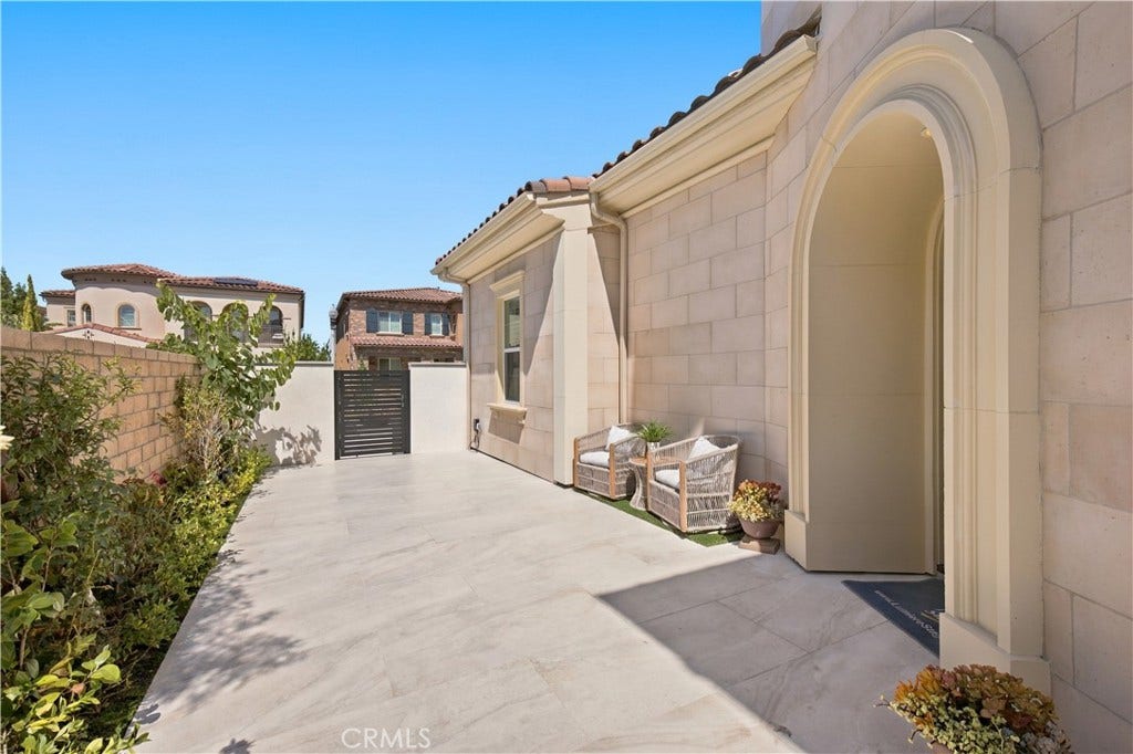 22 Calliope, Lake Forest, CA 92630 22 Calliope, Lake Forest, CA 92630