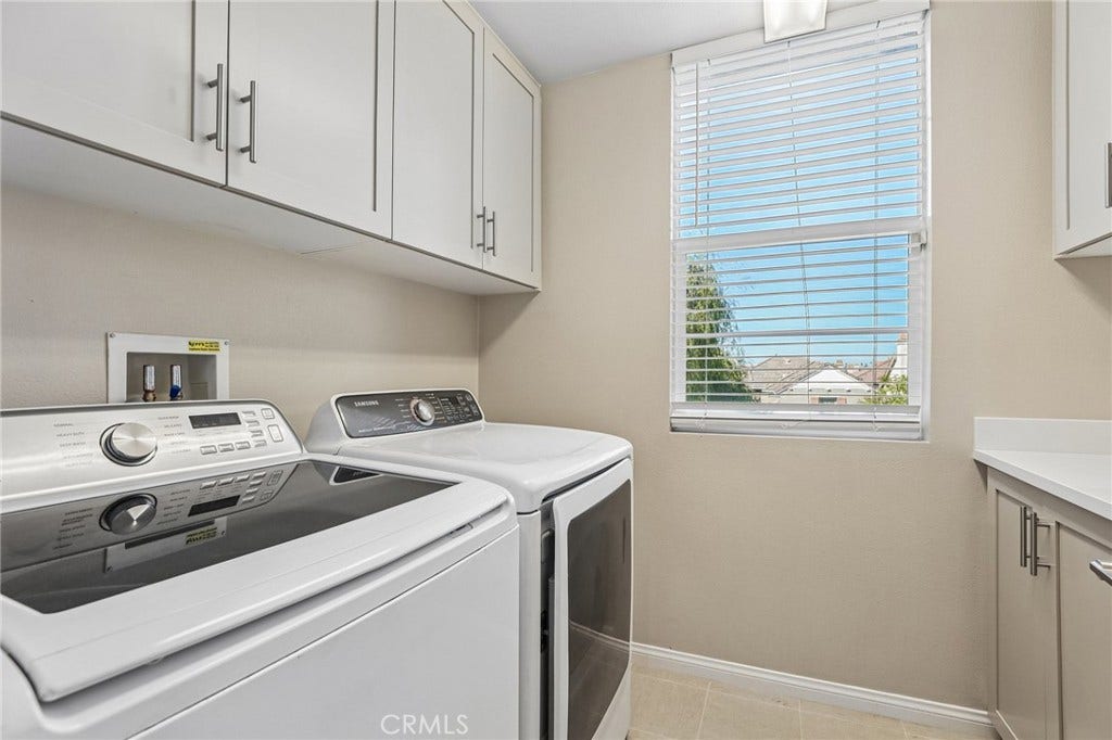 902 N Botanica Lane, #A, Azusa, CA 91702 902 N Botanica Lane, #A, Azusa, CA 91702