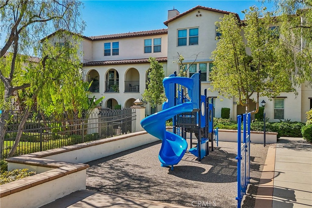 902 N Botanica Lane, #A, Azusa, CA 91702 902 N Botanica Lane, #A, Azusa, CA 91702