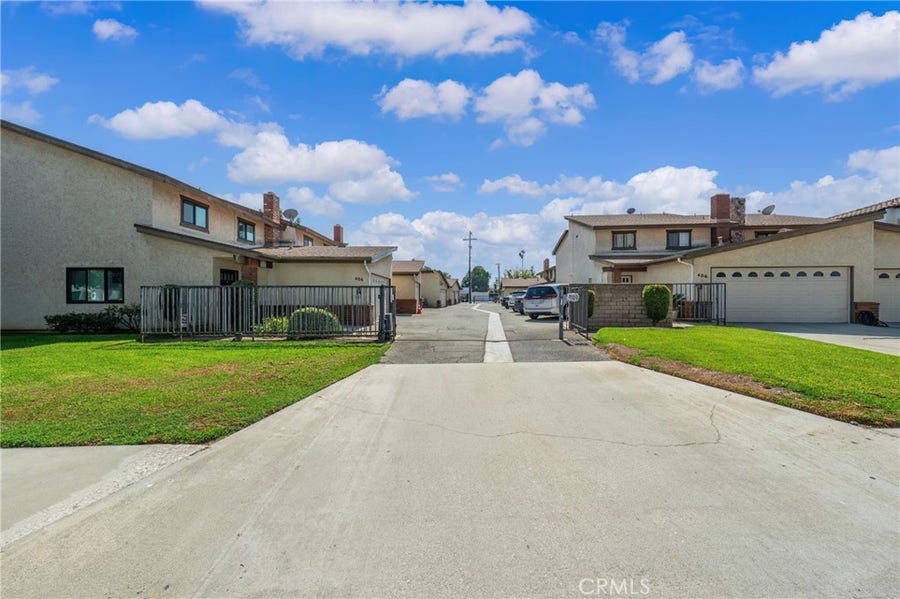 Property photo for 406 Genoa Street, #B, Monrovia, CA