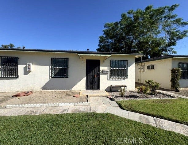 Property photo for 475 Pennsylvania Avenue, #3, Colton, CA