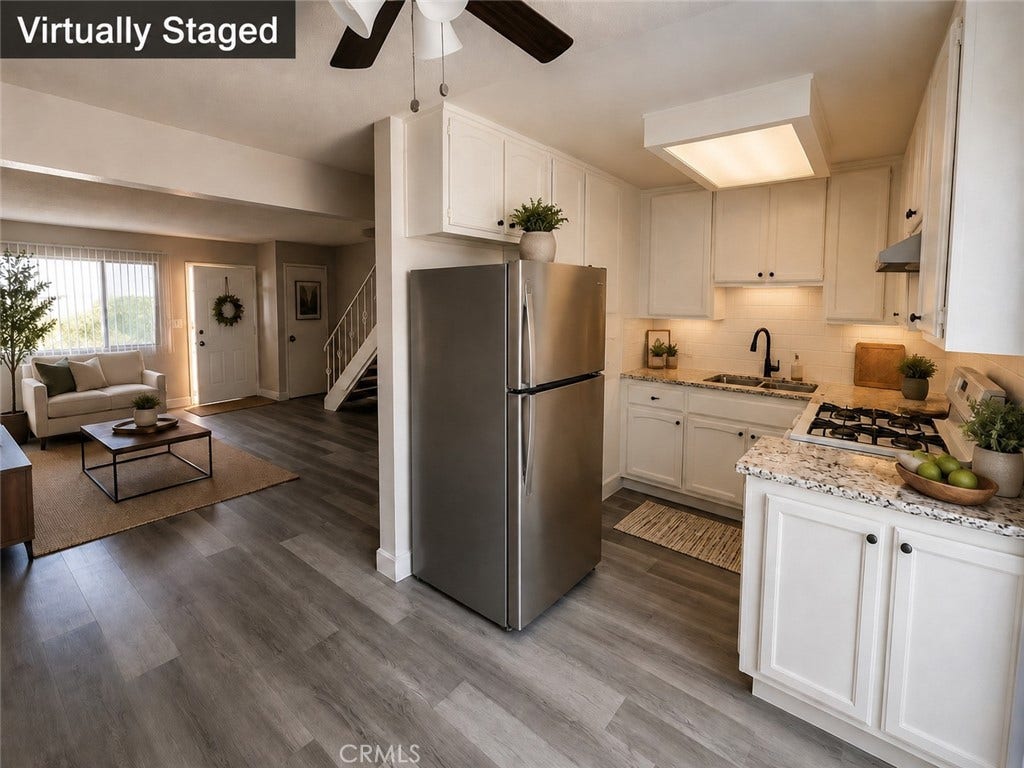 VIRTUALLY STAGED PHOTO. FURNITURE, DECOR, AND FINISHES SHOWN ARE FOR MARKETING PURPOSES ONLY