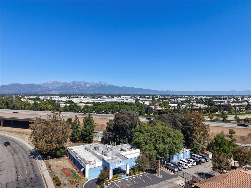 14611 Pipeline, Chino, CA 91710 14611 Pipeline, Chino, CA 91710