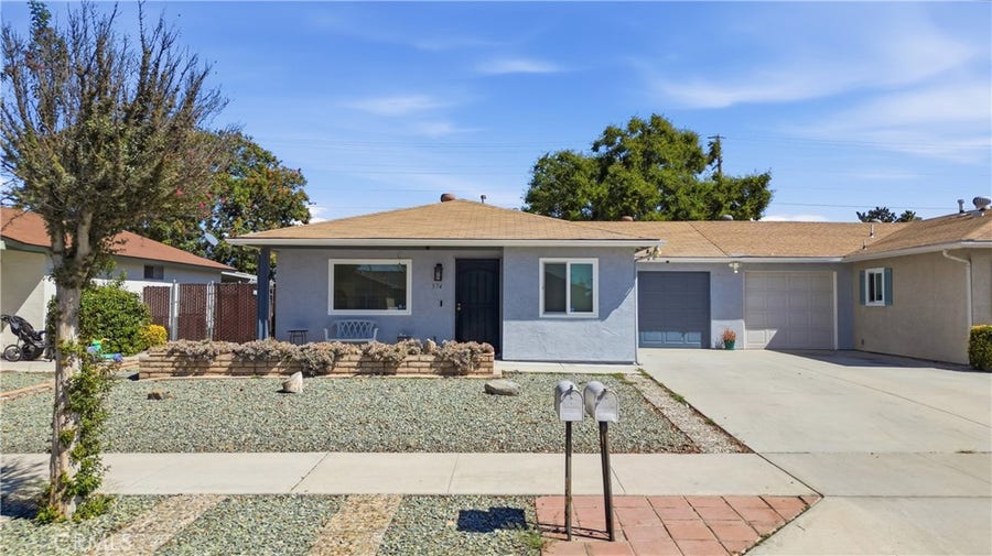 Property photo for 574 Toledo, Hemet, CA