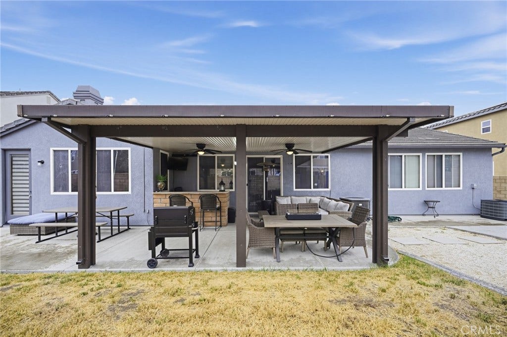14099 Springwater, Corona, CA 92880 14099 Springwater, Corona, CA 92880