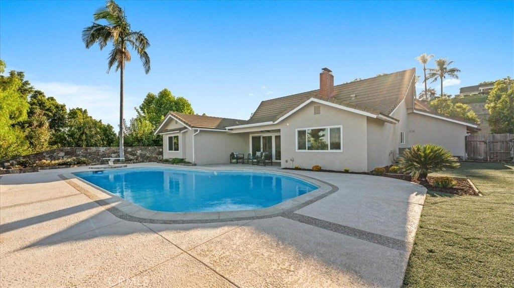 1668 Chestnut Hill, Walnut, CA 91789 1668 Chestnut Hill, Walnut, CA 91789