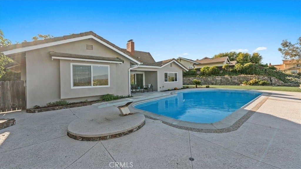 1668 Chestnut Hill, Walnut, CA 91789 1668 Chestnut Hill, Walnut, CA 91789
