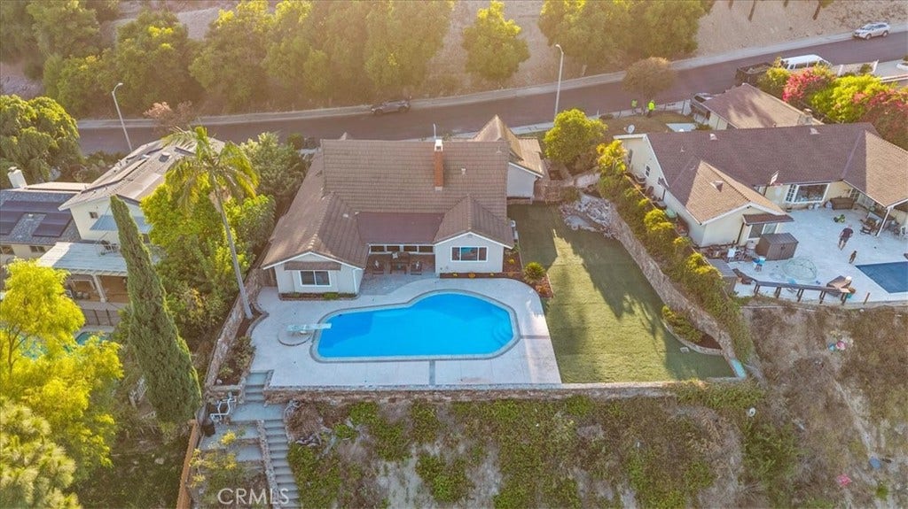 1668 Chestnut Hill, Walnut, CA 91789 1668 Chestnut Hill, Walnut, CA 91789