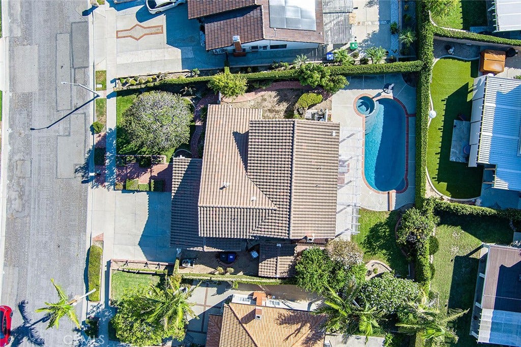 1307 Eltham, Fullerton, CA 92833