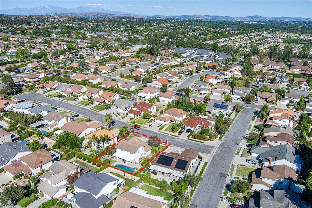 1307 Eltham, Fullerton, CA 92833