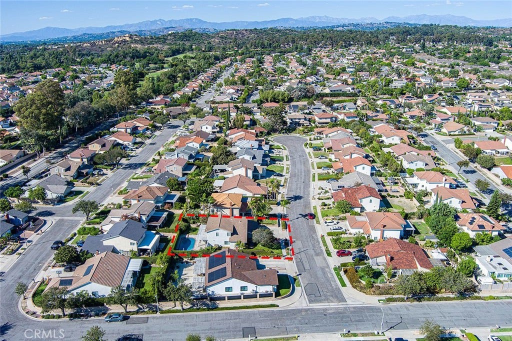 1307 Eltham, Fullerton, CA 92833