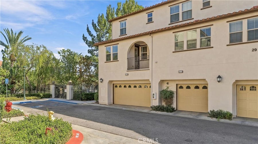 Property photo for 827 The Promenade, #F, Azusa, CA