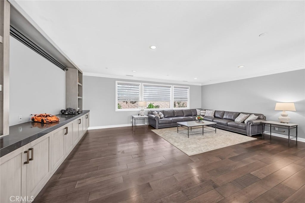 4090 Duke Dr, Yorba Linda, CA 92886 4090 Duke Dr, Yorba Linda, CA 92886