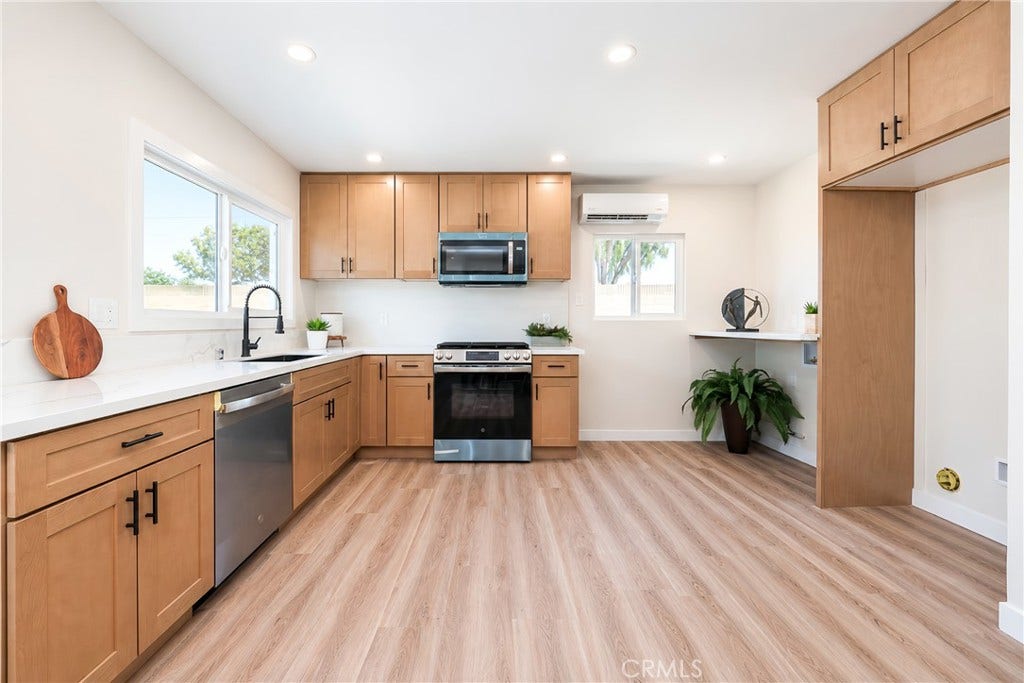 7437 El Verano, Buena Park, CA 90620 7437 El Verano, Buena Park, CA 90620