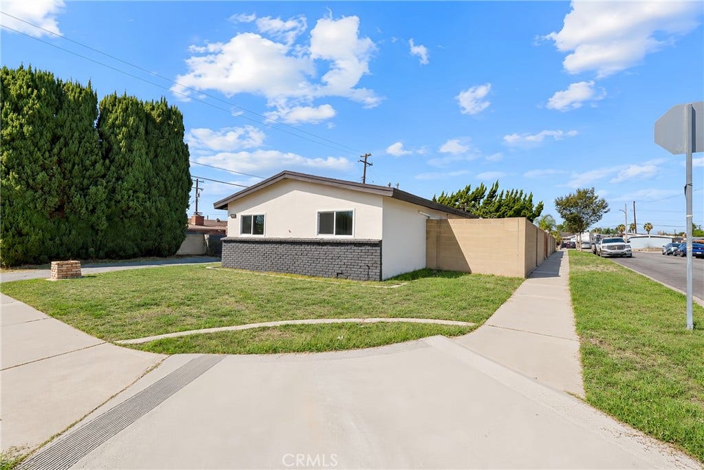 7437 El Verano, Buena Park, CA 90620 7437 El Verano, Buena Park, CA 90620
