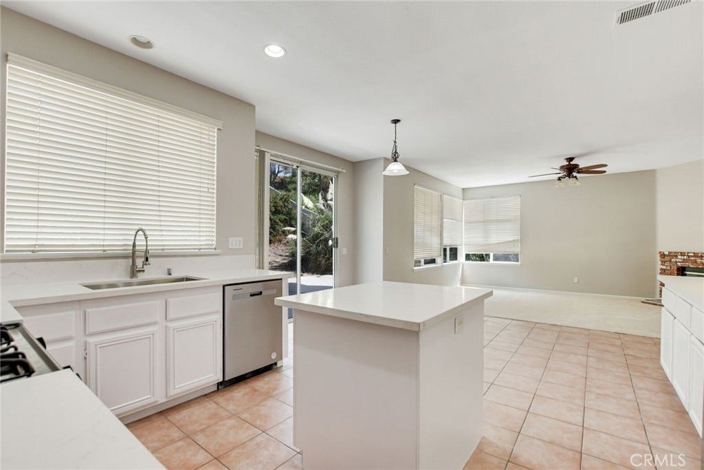 32904 Cinon Drive, Temecula, CA 92592 32904 Cinon Drive, Temecula, CA 92592