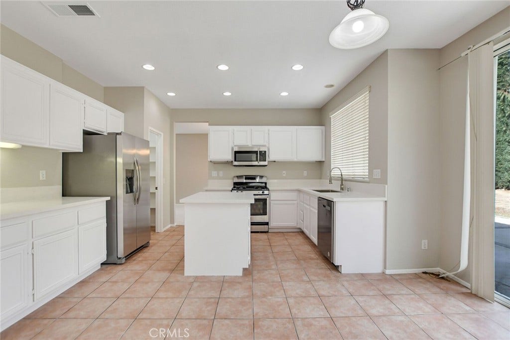 32904 Cinon Drive, Temecula, CA 92592 32904 Cinon Drive, Temecula, CA 92592