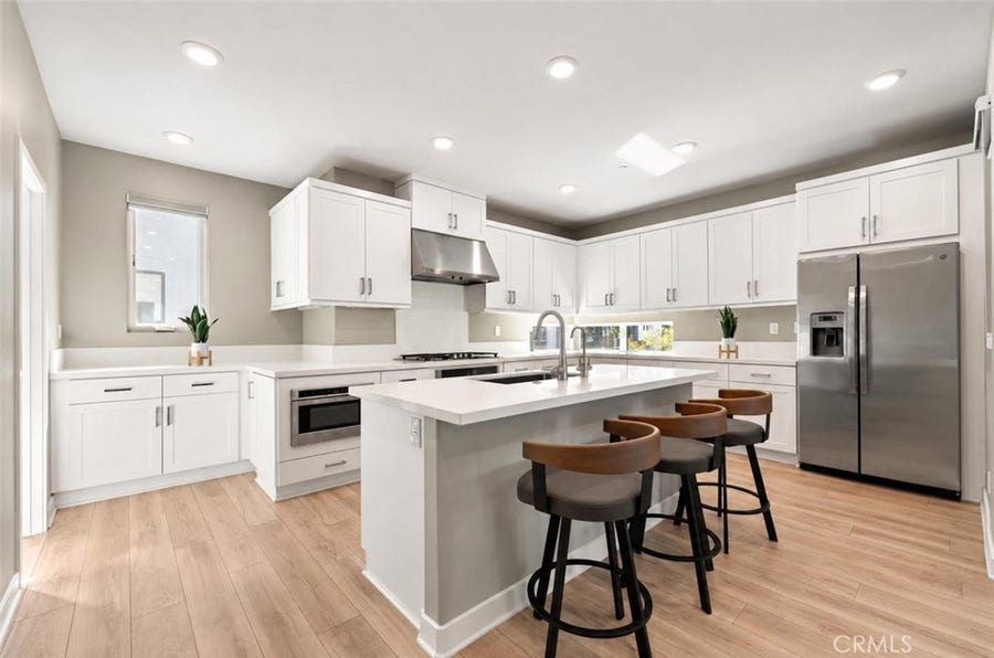 Property photo for 253 Waypoint, Tustin, CA